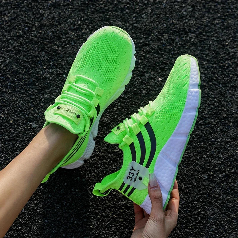 Leisure Sports Shoes Lightweight Breathable Mesh Running Shoes for Men