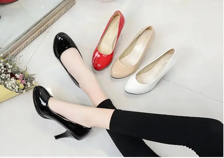 Plus Size European And American Style High Heel Sandals Women's 2025 New Design Thick Heel One Character Strap Head High Heels