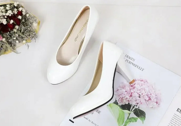 Plus Size European And American Style High Heel Sandals Women's 2025 New Design Thick Heel One Character Strap Head High Heels
