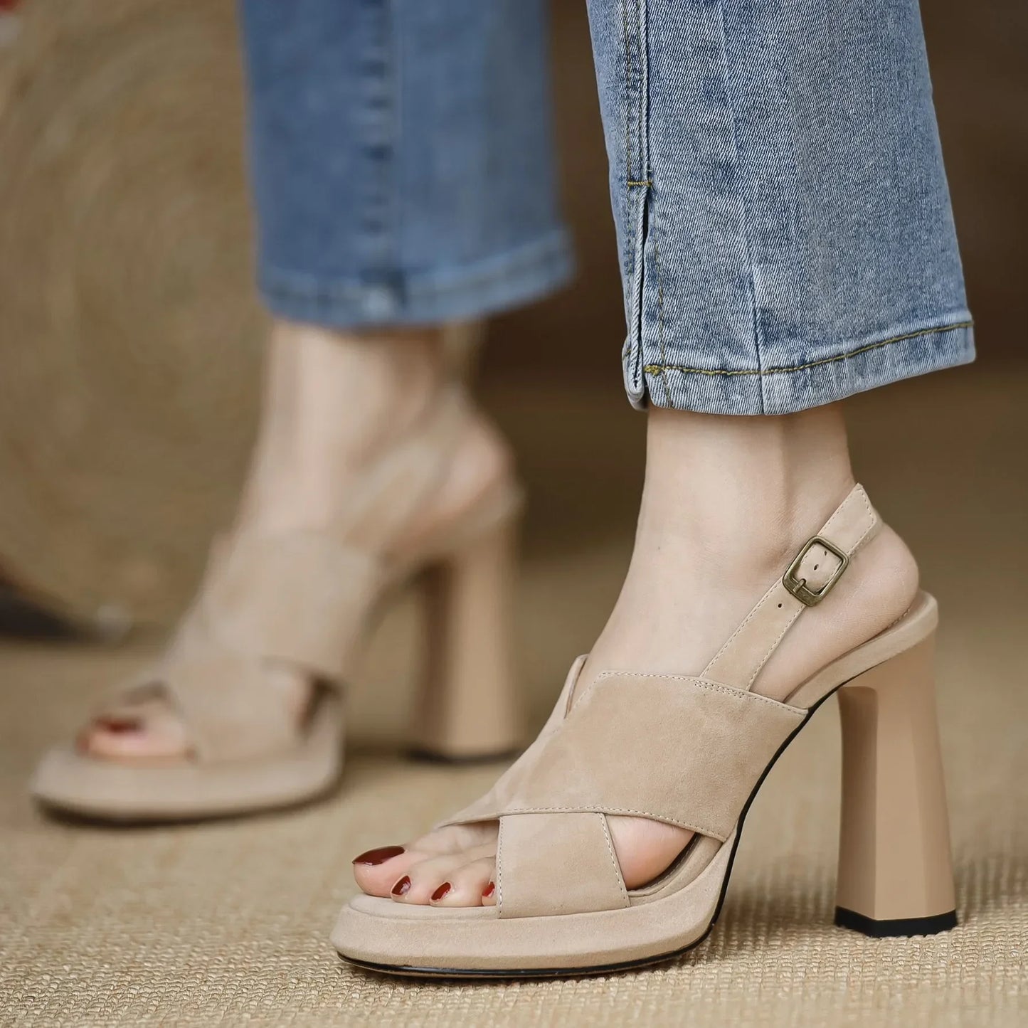Heels Shoes Women Sandals Square Toe Thick Heeled Pumps Elegant Back Strap Black Leather Shoes 39 40 Sizes Outside