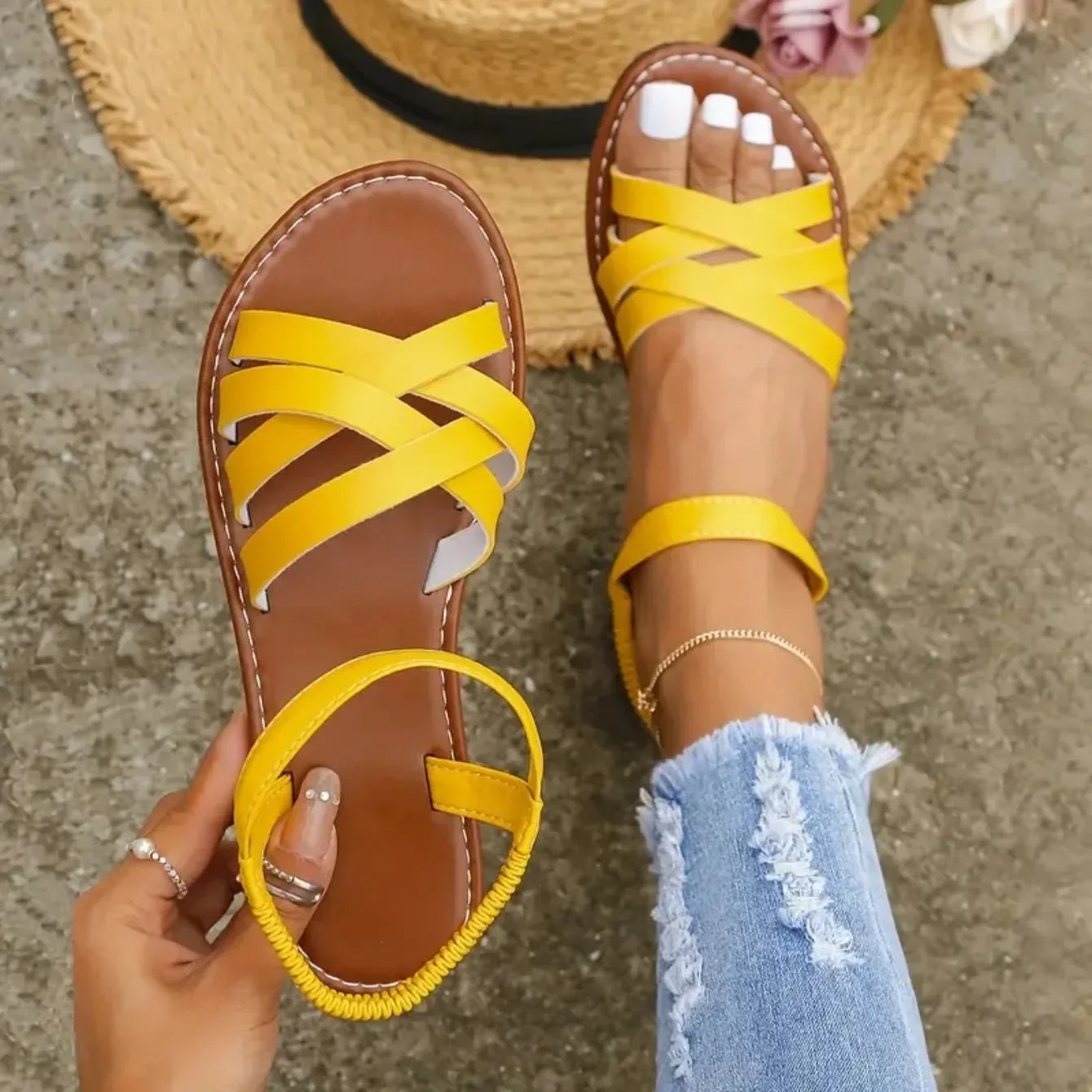 New Shoes for Women Summer Women Flat Bottom Sandals Roman Strap Non Slip Rubber Soles Fashion Ladies Daily Sandals Women