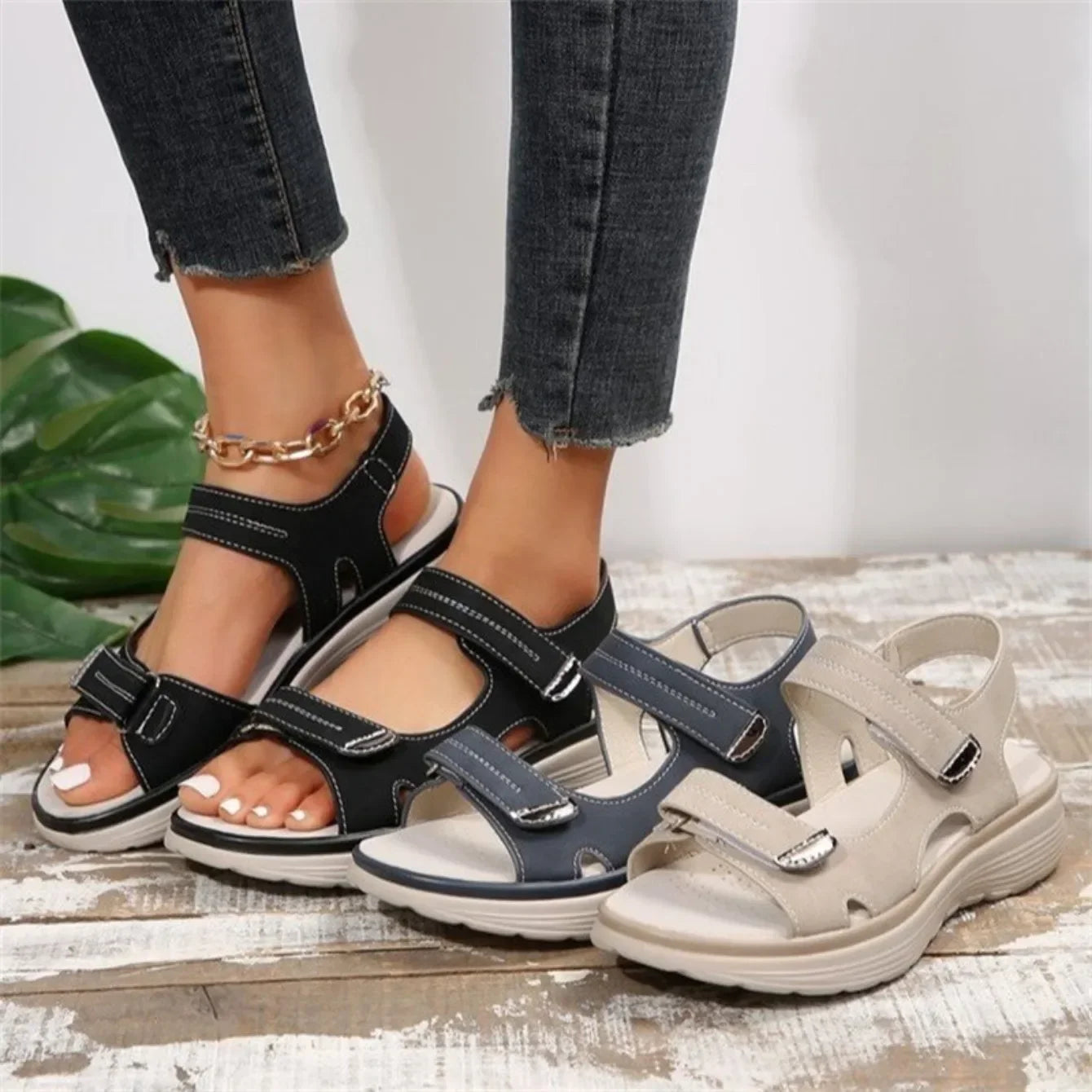 Sandals Fashion Durable Sandals Ladies2025 New Travel Women Shoes Outdoor Beach Slippers Lightweight Platform Sandals