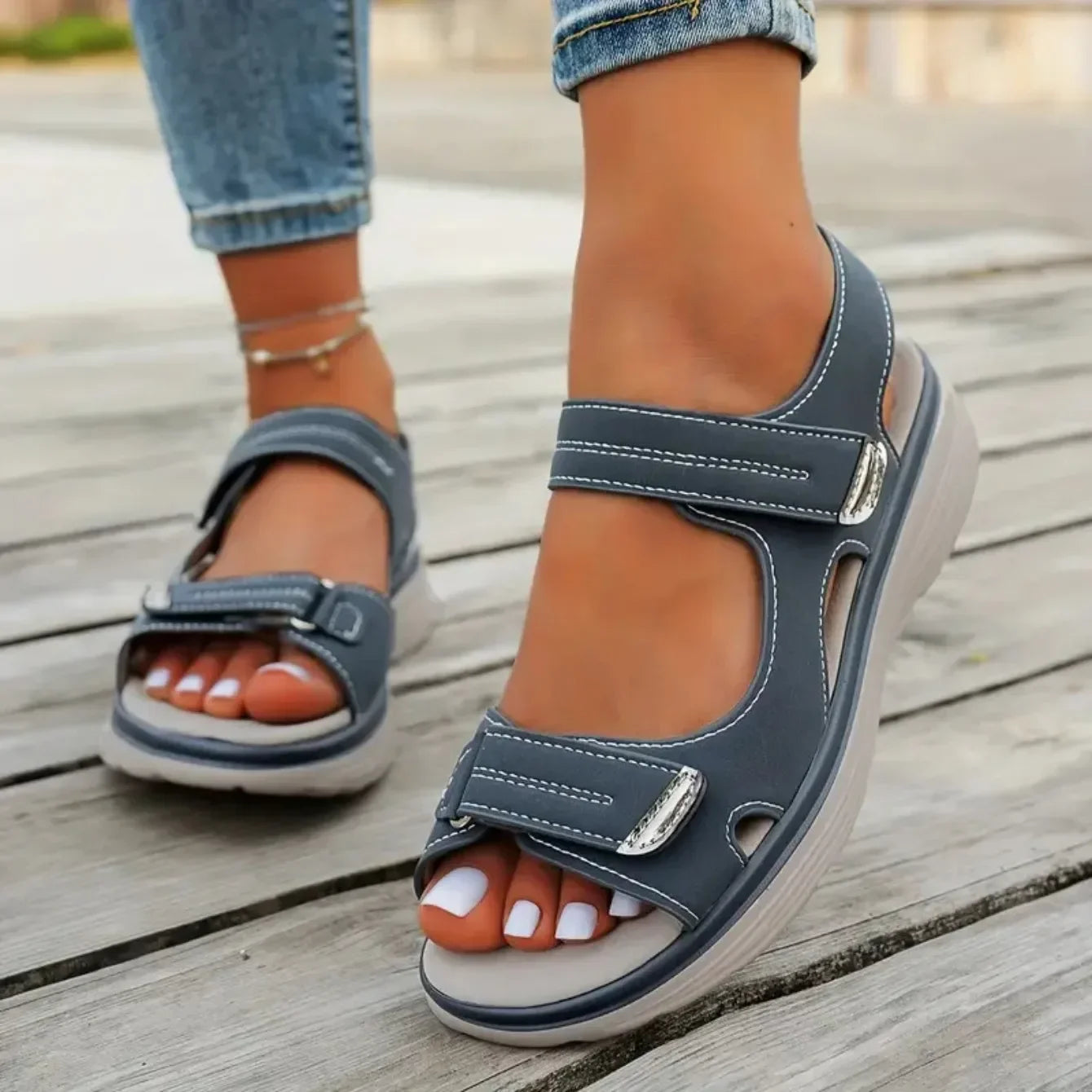 Sandals Fashion Durable Sandals Ladies2025 New Travel Women Shoes Outdoor Beach Slippers Lightweight Platform Sandals