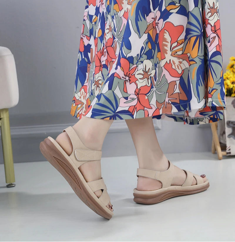 New 2025 European And American Sandals For Women Cross-Border Casual Lightweight Large Size Retro Wedge Comfortable Sandals