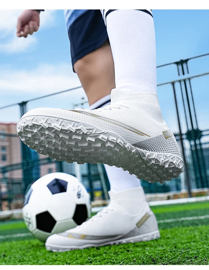 Men Football Boots Society Cleats Professional Soccer Shoes Indoor Football Field Boots Original Non Slip Sneakers Fast