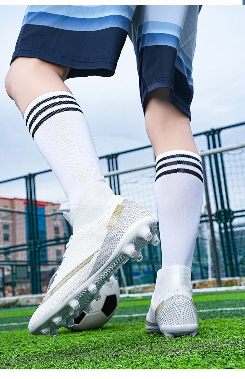 Men Football Boots Society Cleats Professional Soccer Shoes Indoor Football Field Boots Original Non Slip Sneakers Fast