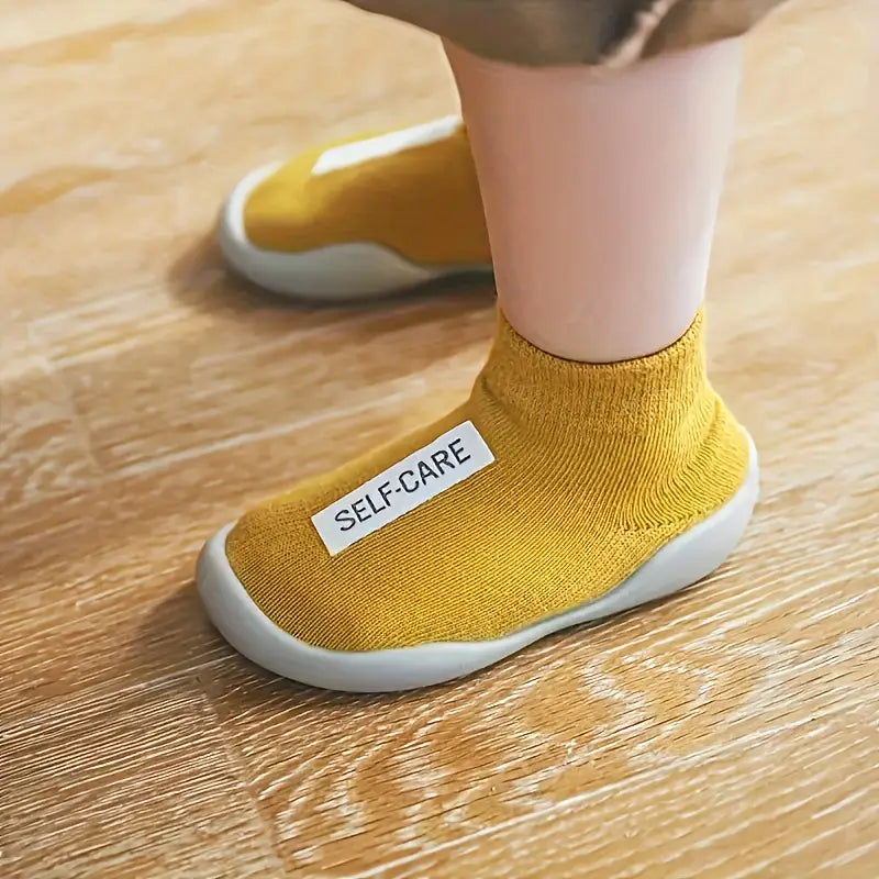 Adorable and Comfortable Sock Shoes: Easy-to-wear Step-on Shoes for Children, Boys and Girls