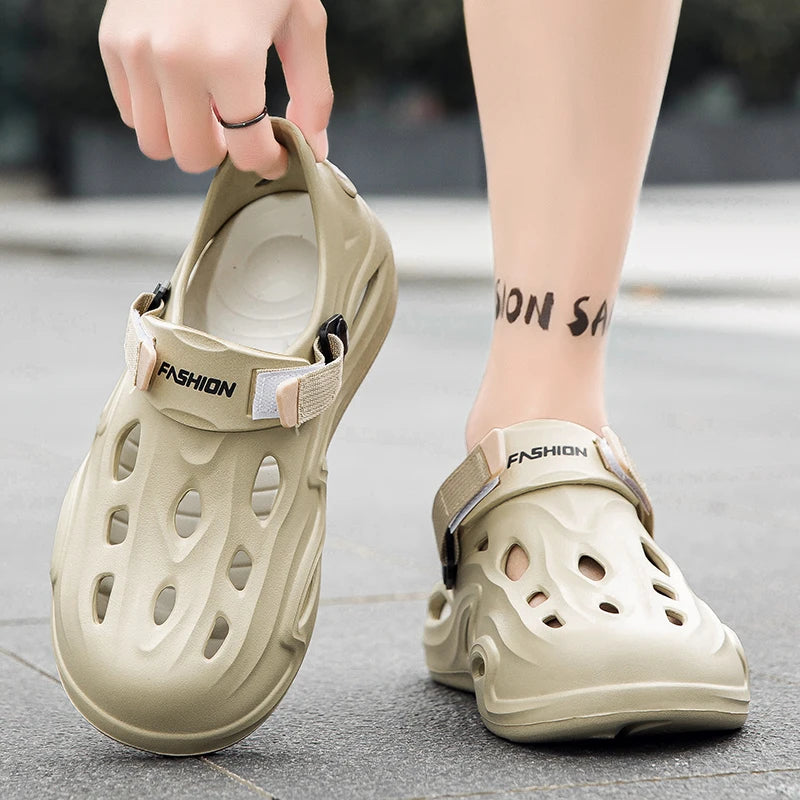 Couple Models for Men, Women, Adults and Children, New Summer Non-Slip and Anti-Odor Slippers, Two-Wear Thick-Soled Beach Shoes