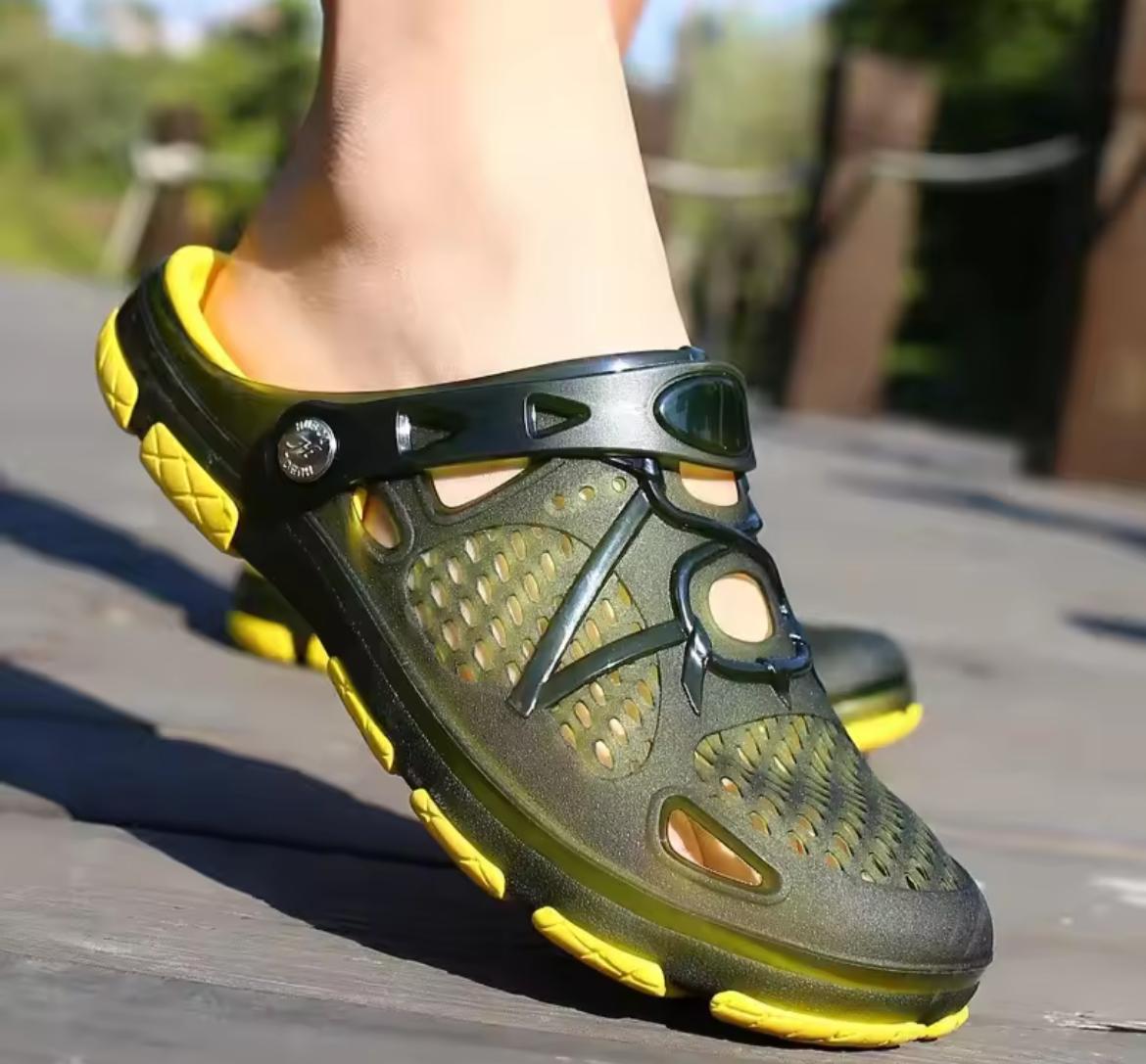 2025 Men's Summer Outdoor Fishing Shoes, Anti Slip Lightweight Casual Beach Sandals, Durable Thick Soled Shoes for Home Us