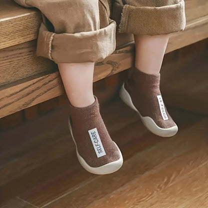Adorable and Comfortable Sock Shoes: Easy-to-wear Step-on Shoes for Children, Boys and Girls