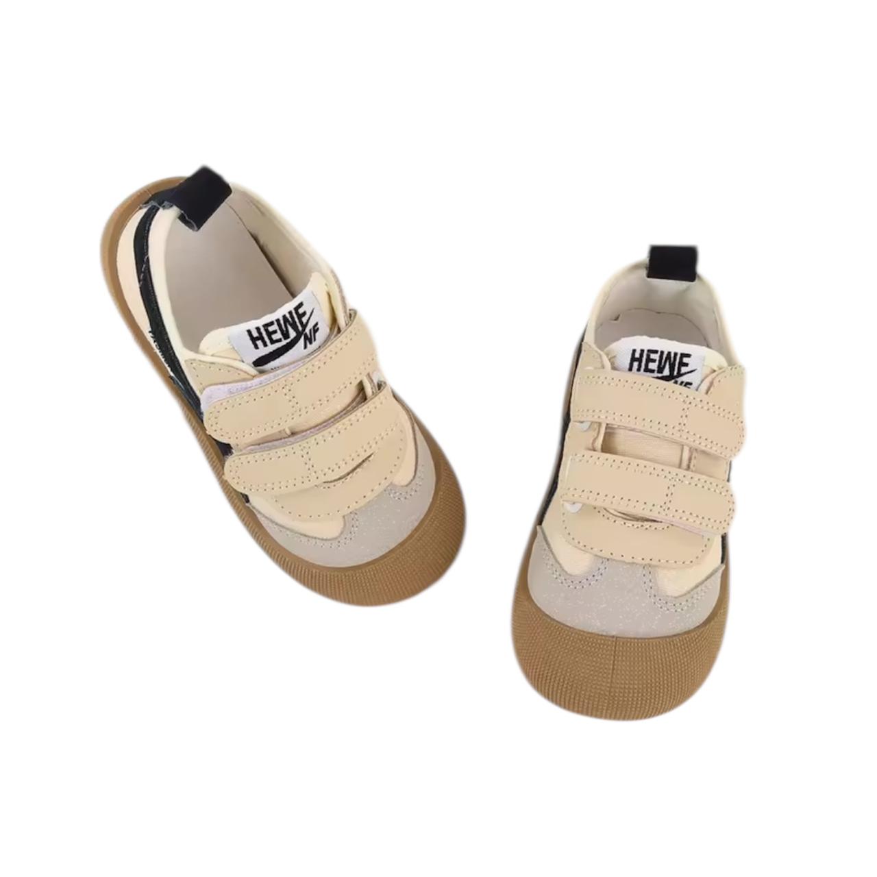 Spring and Autumn 2024 New Korean version of indoor girls canvas shoe