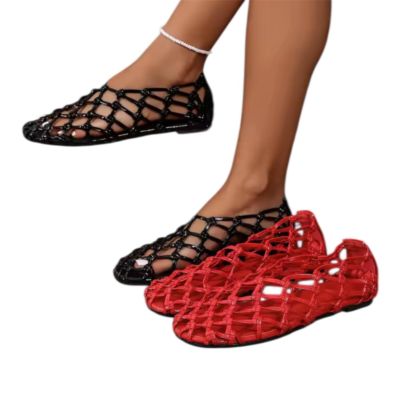 Luxury Brand Designer Flat Sandals for Women Fashion Woven Hollow Loafers Summer 2026 Comfort Beach Casual Shoe Zapatos De Mujer